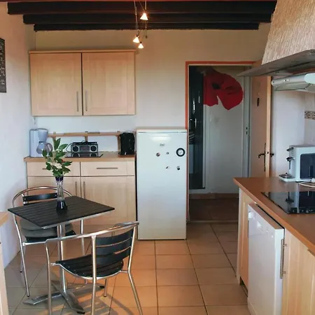 Gorgeous In With Kitchen Lavardac